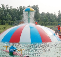 小型水上樂(lè)園設(shè)備價(jià)格-山坡滑梯